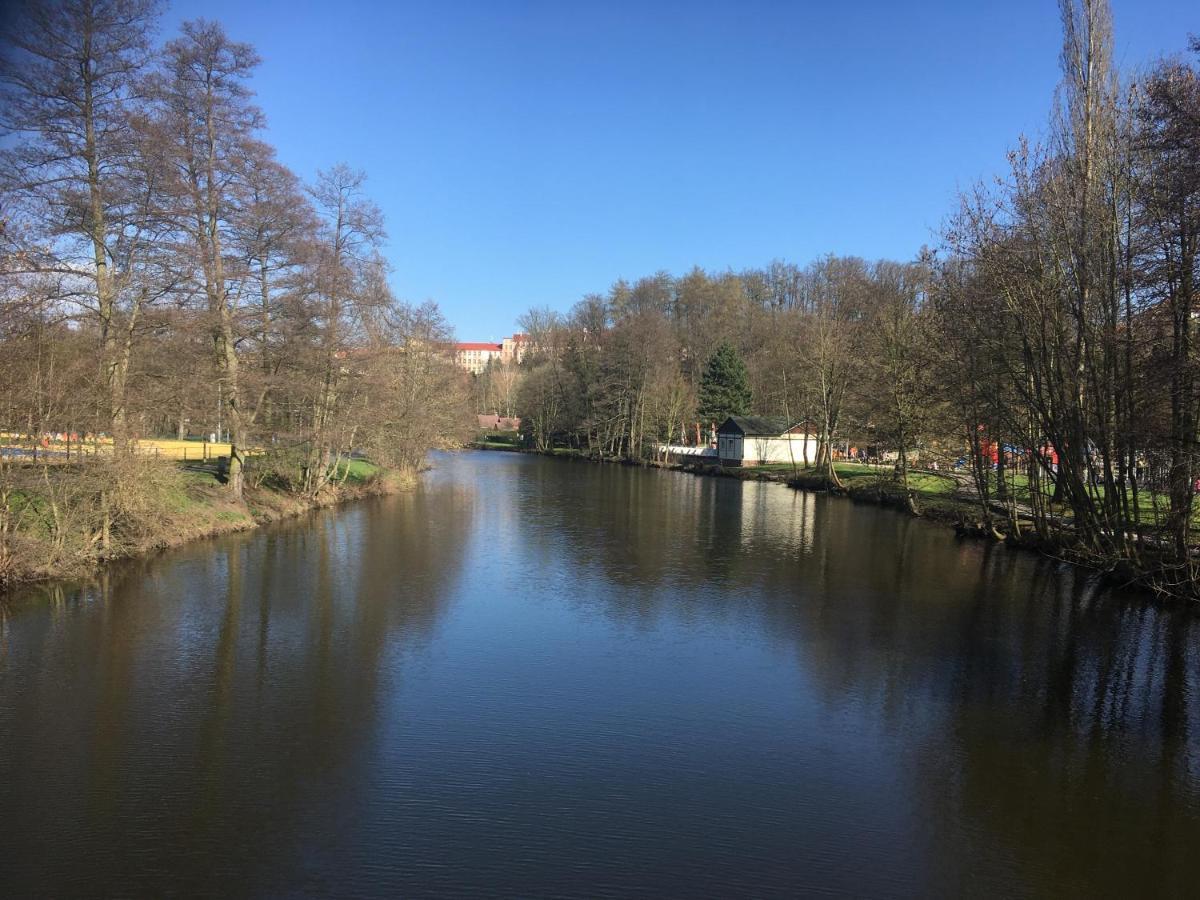 Apartment Am Schlosspark 2 Cheb Luaran gambar